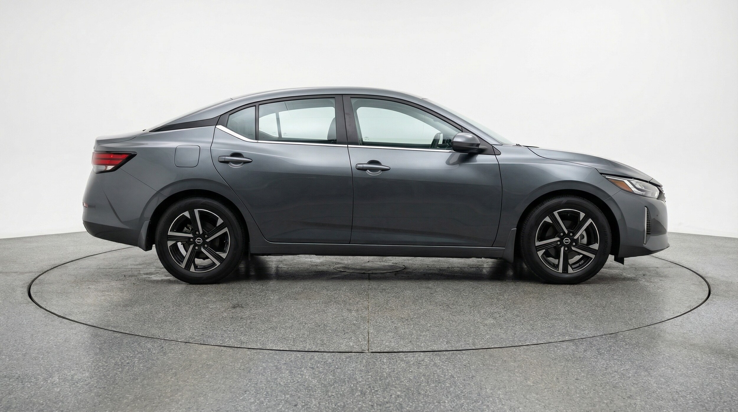 Thumbnail: 2025 Nissan Sentra - 8