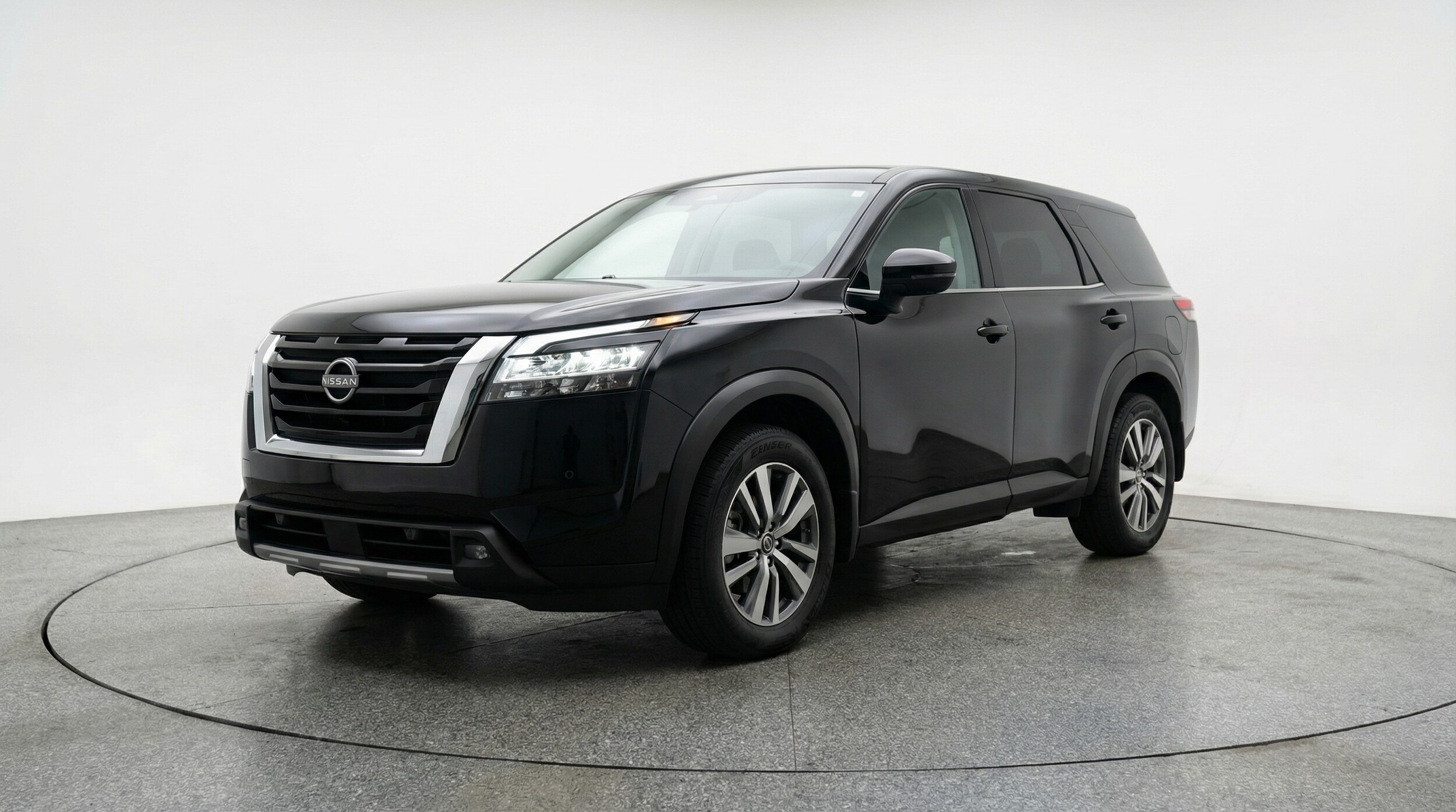 Thumbnail: 2025 Nissan Pathfinder - 3