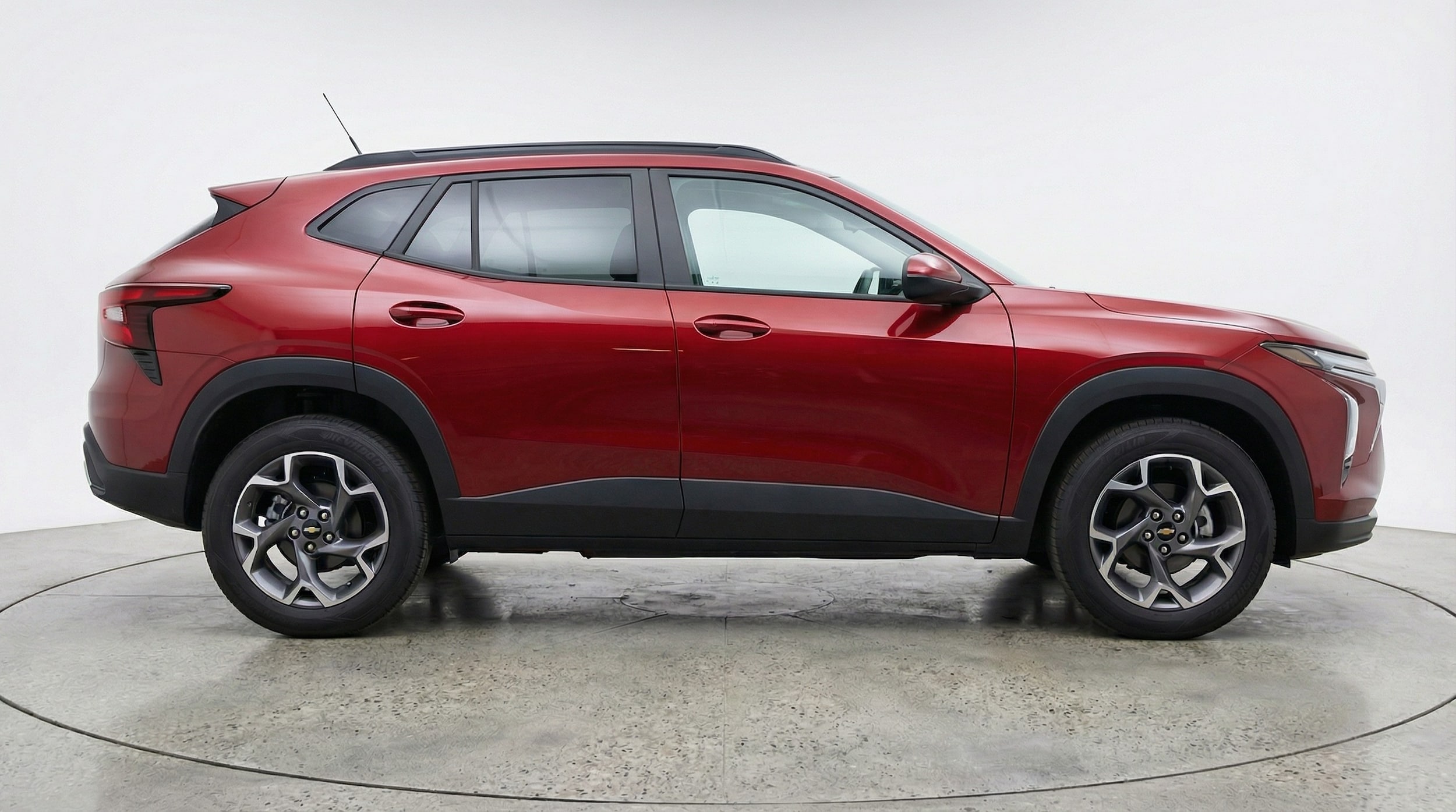 Thumbnail: 2025 Chevrolet Trax - 8