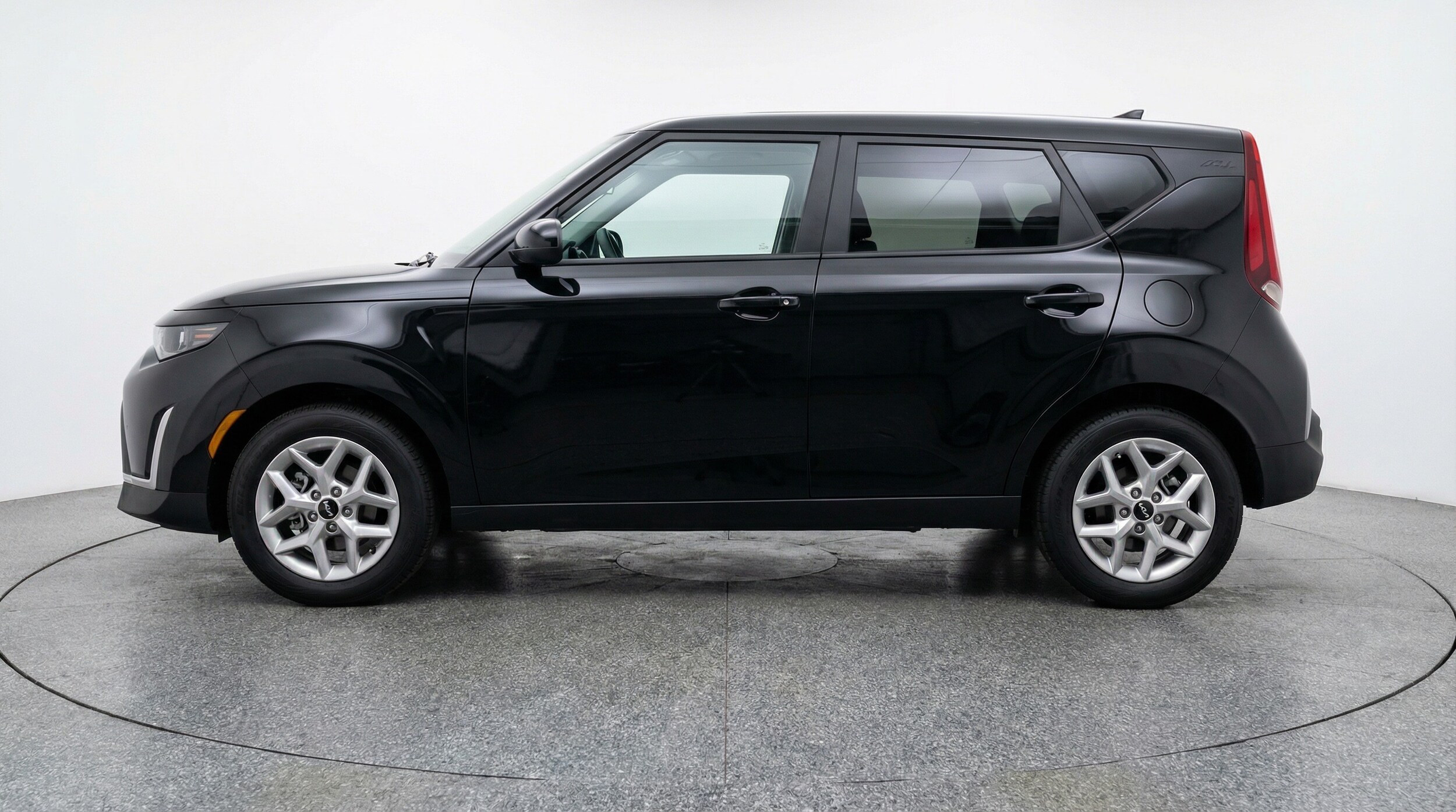 Thumbnail: 2025 Kia Soul - 4