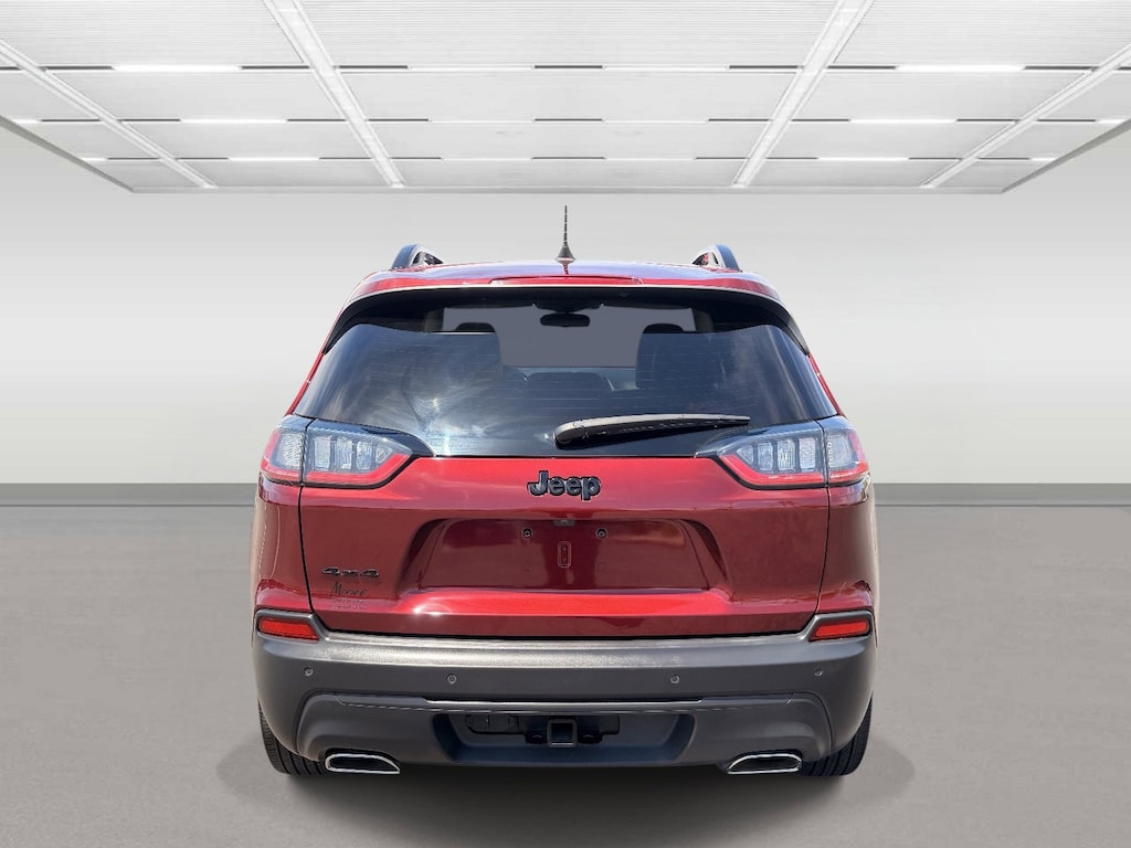 Used 2020 Jeep Cherokee Altitude SUV