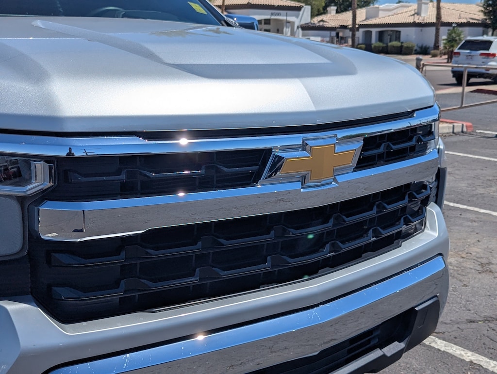 Used 2022 Chevrolet Silverado 1500 LT w/1LT Truck Crew Cab