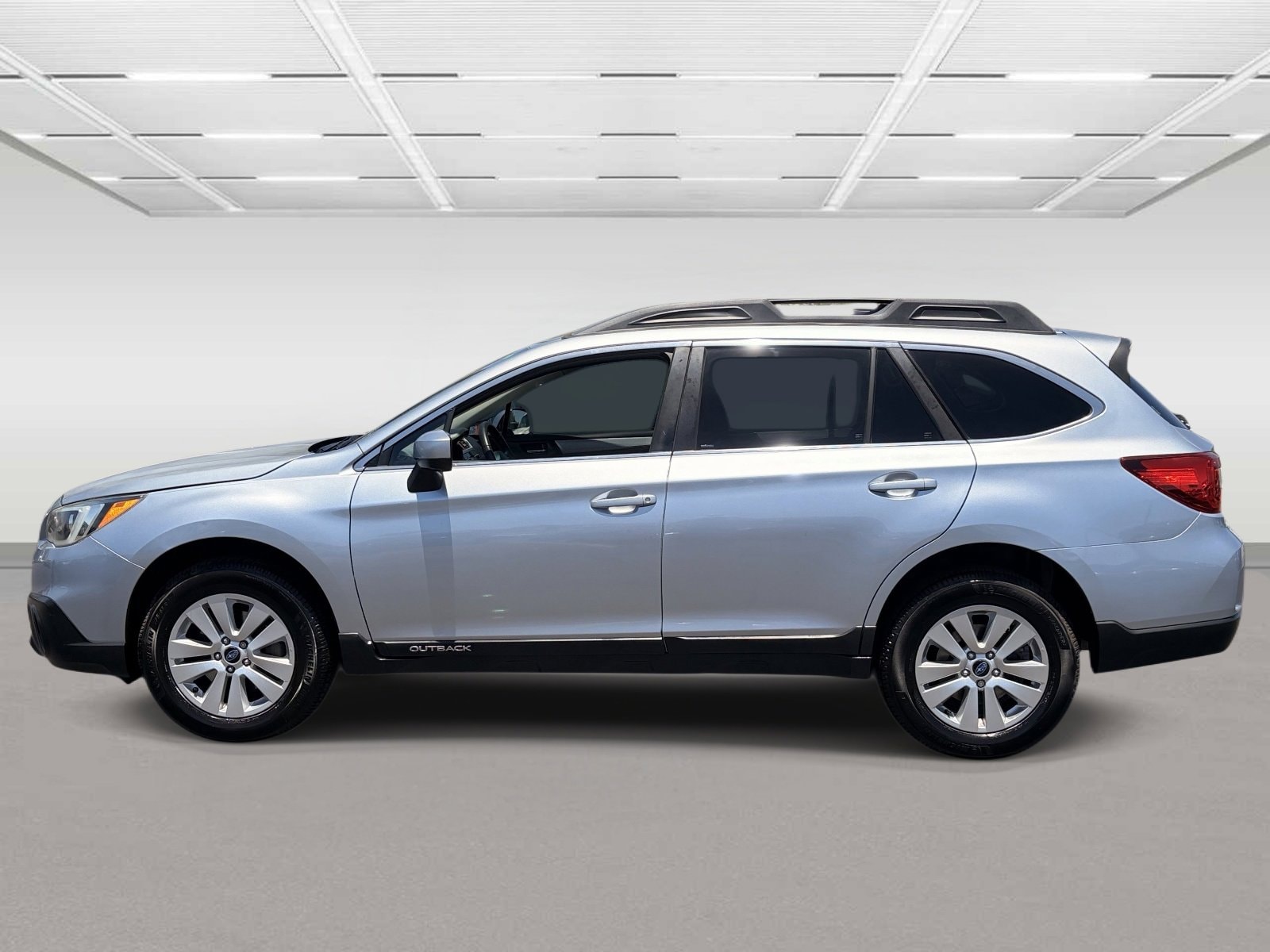Used 2017 Subaru Outback Premium with VIN 4S4BSACC7H3227660 for sale in Peoria, AZ