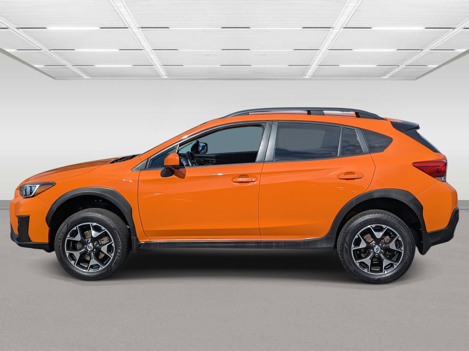 2018 Subaru Crosstrek 2.0i Premium photo 2