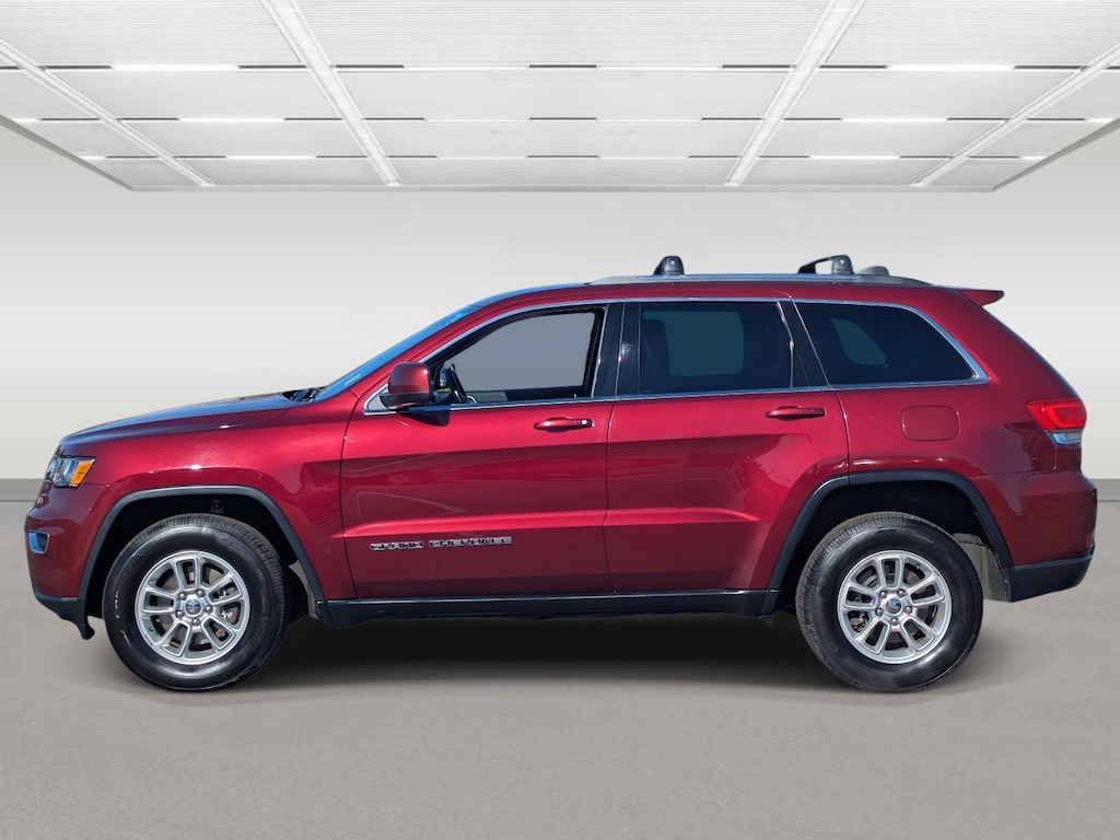 Used 2018 Jeep Grand Cherokee Laredo 4x4 SUV