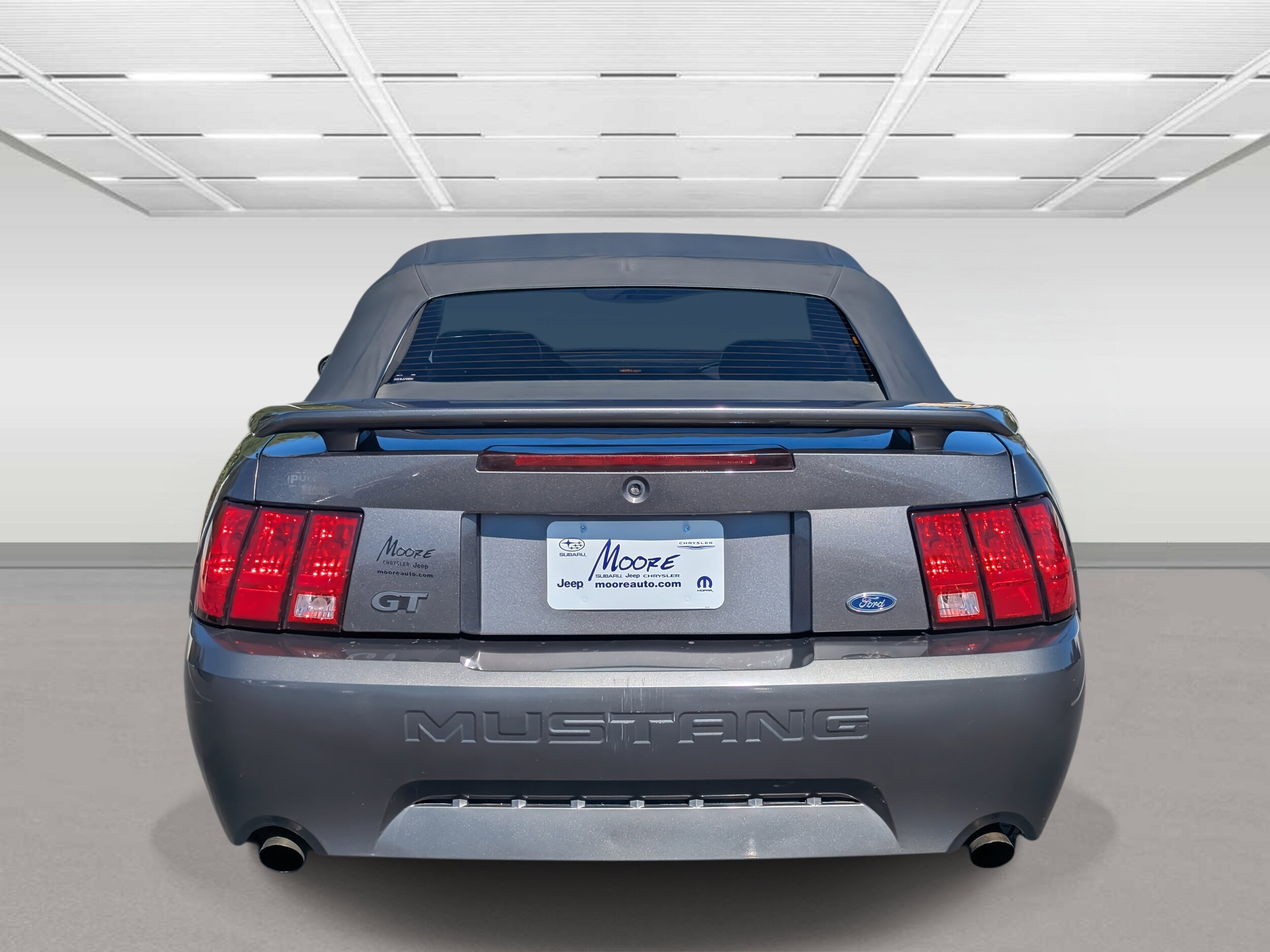 2003 Ford Mustang Convertible photo 4