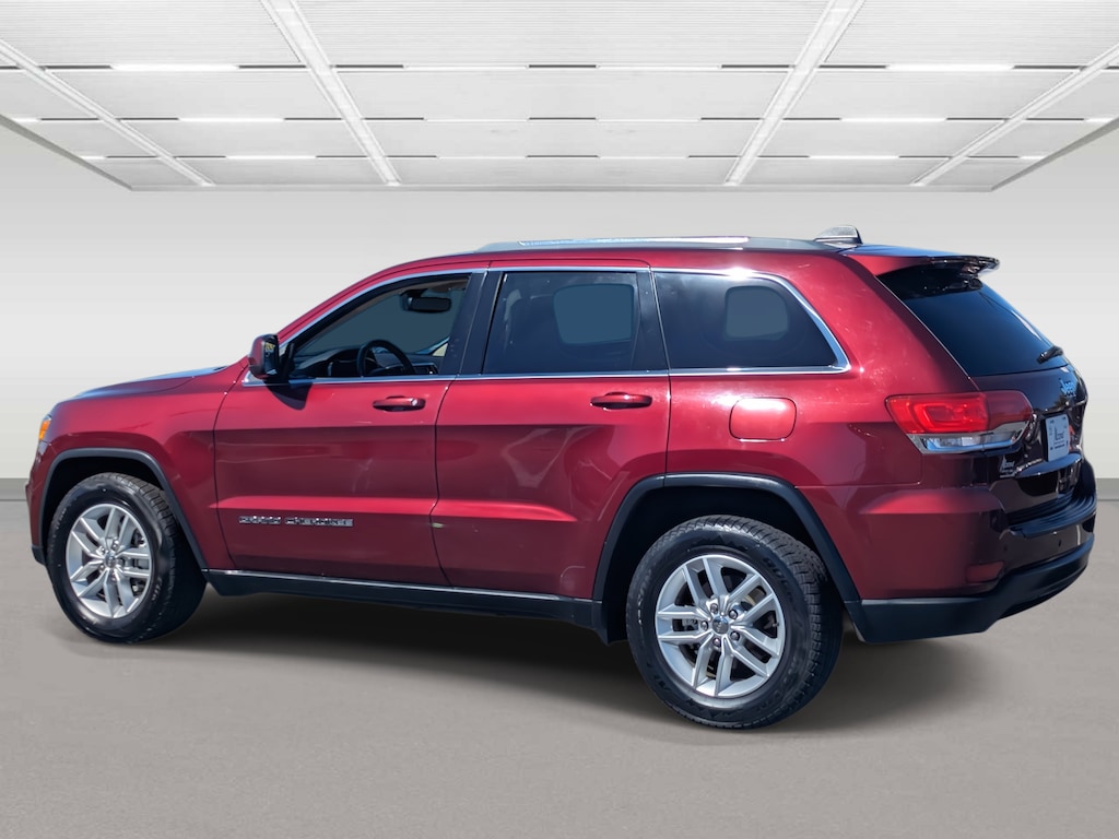 Used 2018 Jeep Grand Cherokee Laredo RWD SUV