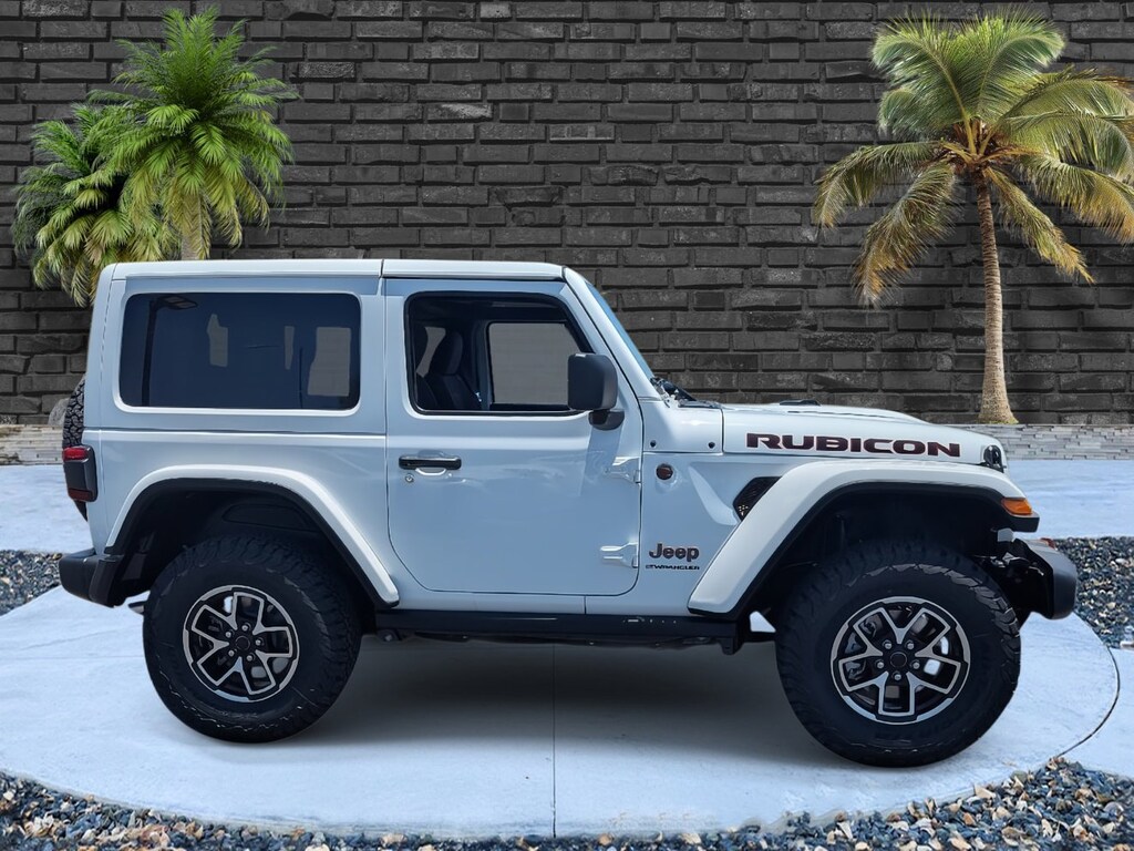Used 2025 Jeep Wrangler Rubicon SUV