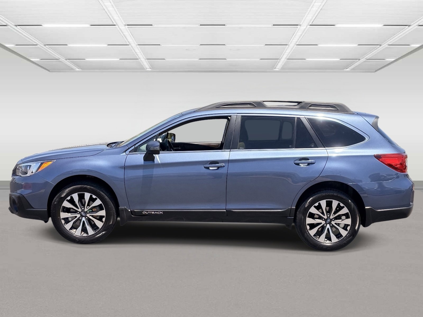 Used 2015 Subaru Outback Limited with VIN 4S4BSAJC6F3347028 for sale in Peoria, AZ