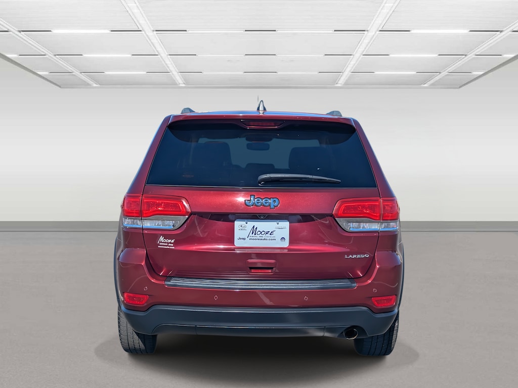 Used 2018 Jeep Grand Cherokee Laredo RWD SUV