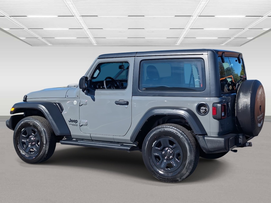 Used 2021 Jeep Wrangler Sport SUV