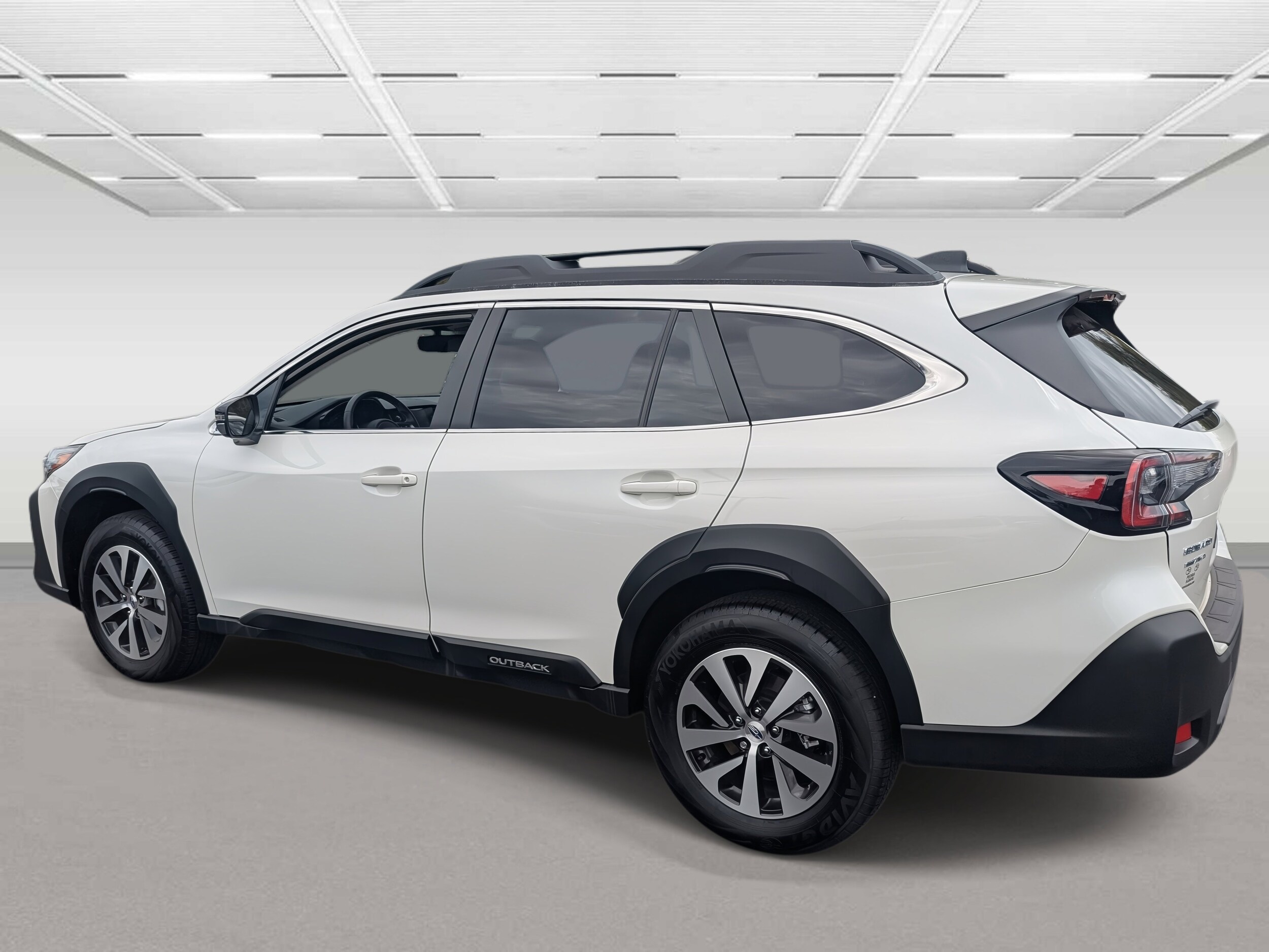 2025 Subaru Outback Premium photo 2