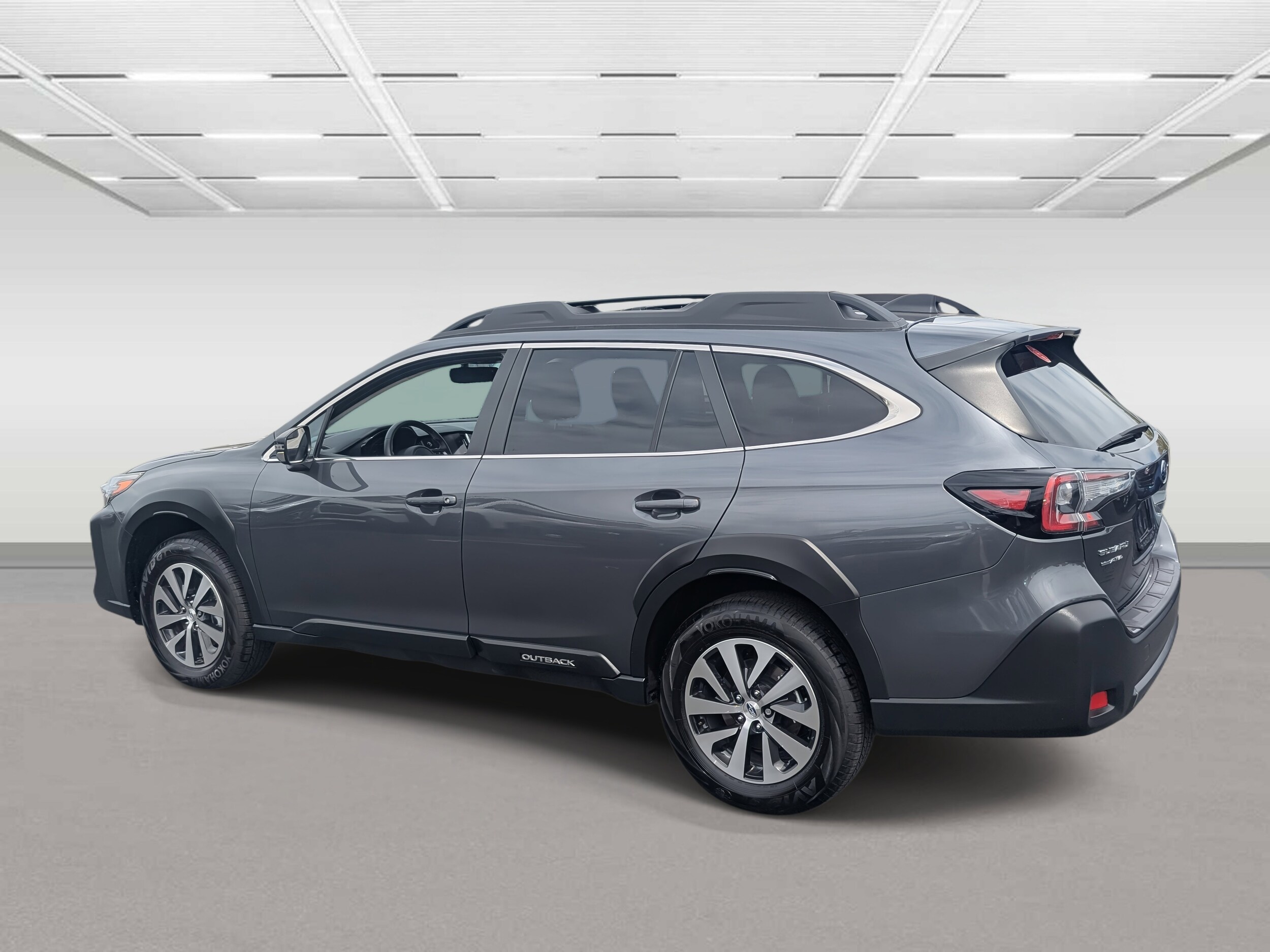 2025 Subaru Outback Premium photo 3