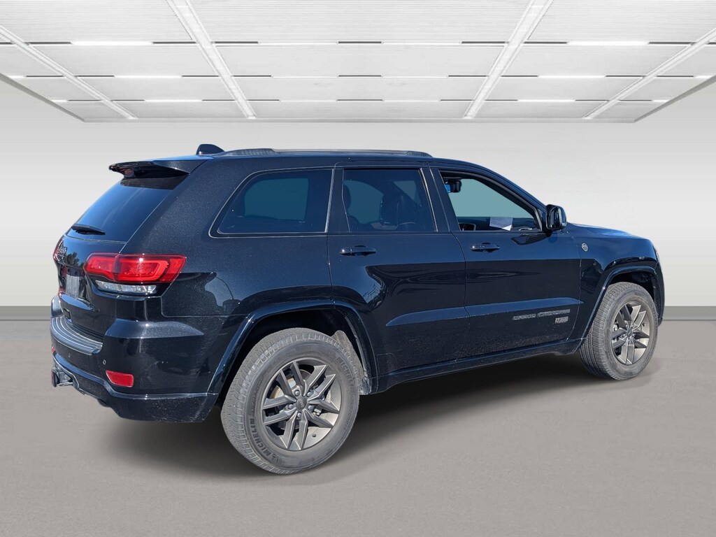 Used 2016 Jeep Grand Cherokee Limited 4x4 SUV