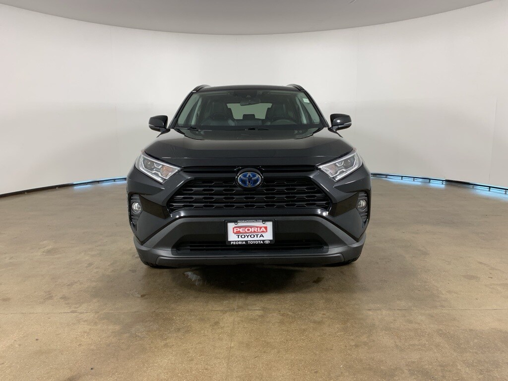 2021 Toyota RAV4 Hybrid XLE Premium photo 2