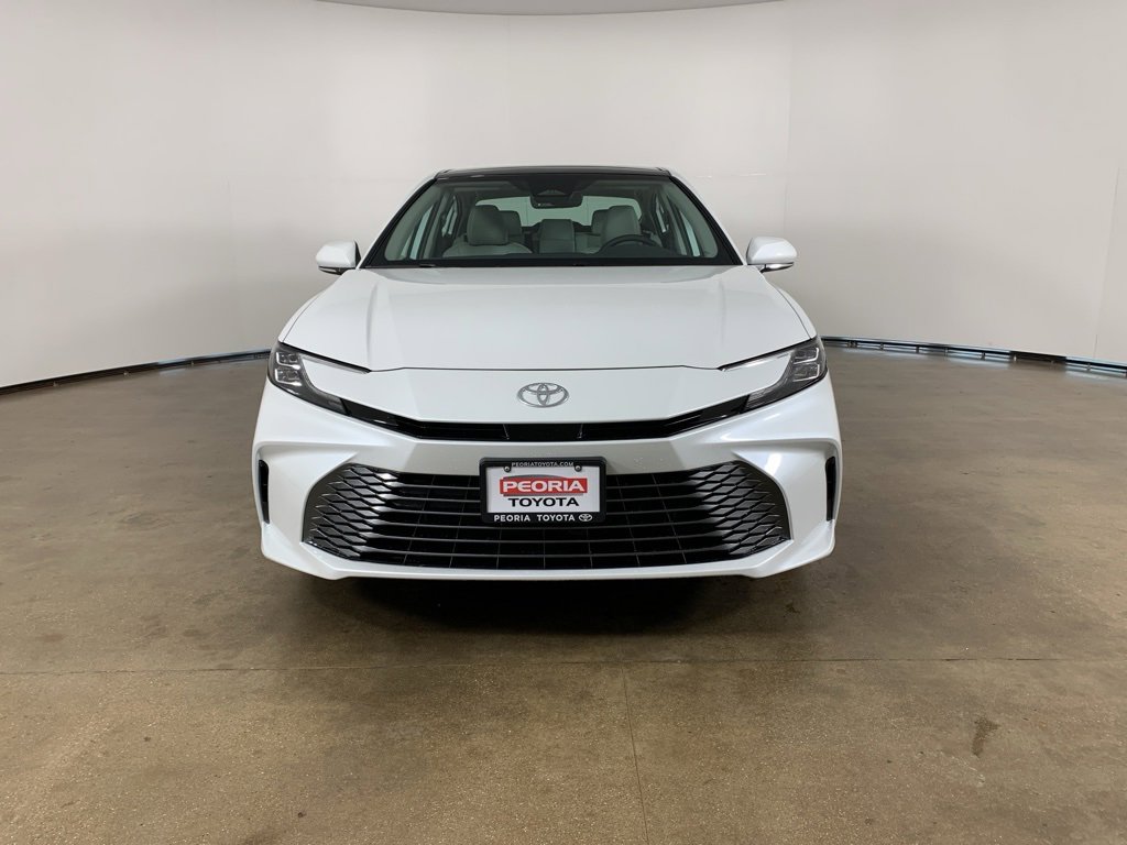 2026 Toyota Camry XLE photo 3