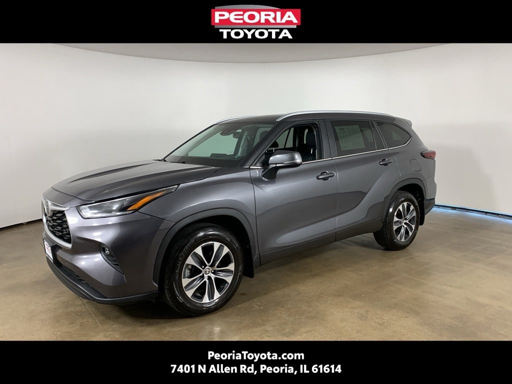 Used 2024 Toyota Highlander XLE SUV