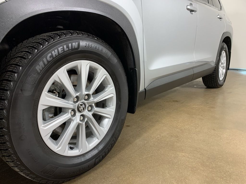 Used 2024 Toyota Grand Highlander Hybrid XLE SUV