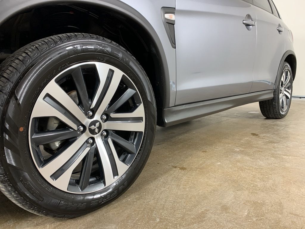 Used 2025 Mitsubishi Outlander Sport 2.0 ES SUV