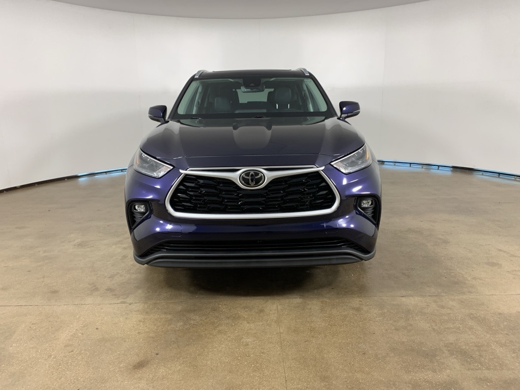 Used 2022 Toyota Highlander XLE SUV