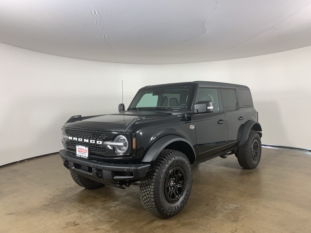 Used 2024 Ford Bronco 4-Door Wildtrak with VIN 1FMEE2BP0RLB32356 for sale in Peoria, IL
