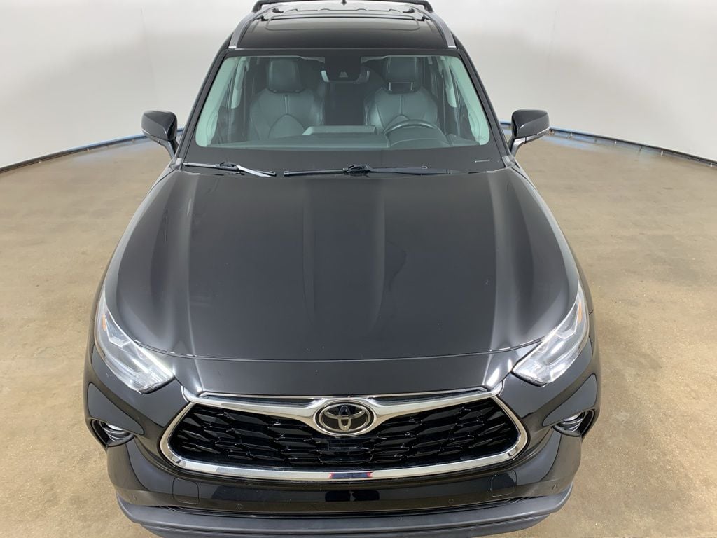Used 2023 Toyota Highlander Limited SUV