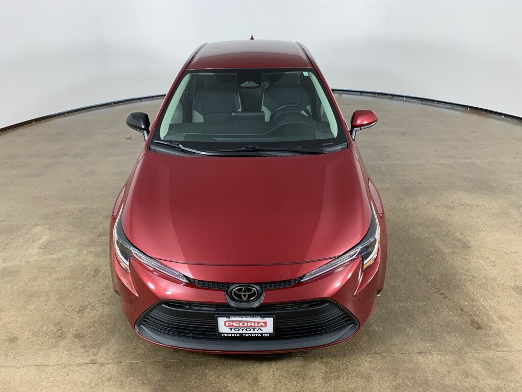 2023 Toyota Corolla LE photo 4