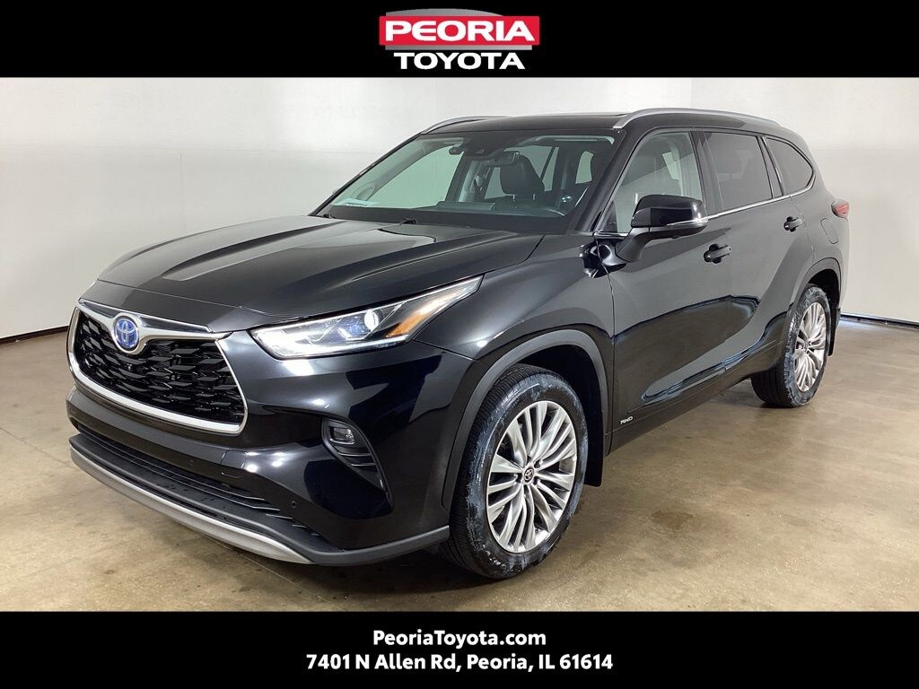 Used 2023 Toyota Highlander Hybrid Platinum SUV