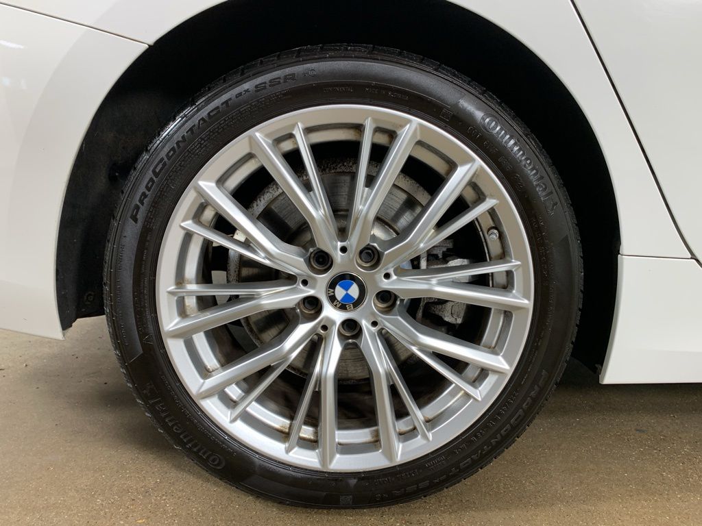 2023 BMW 3 Series 330i - Photo 40