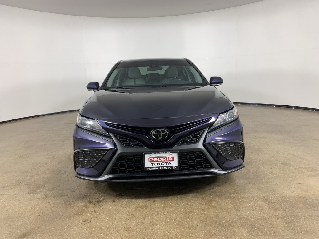 Used 2022 Toyota Camry SE Sedan