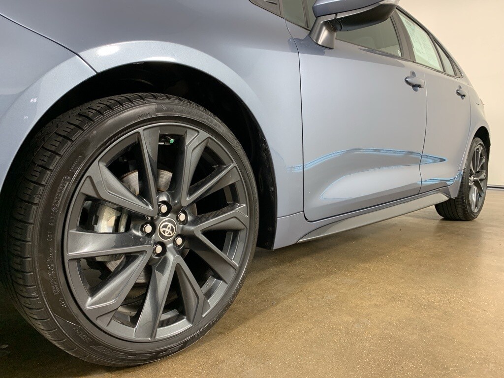 2023 Toyota Corolla SE photo 2