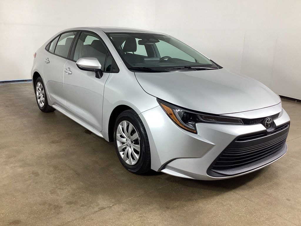 Used 2023 Toyota Corolla LE Sedan