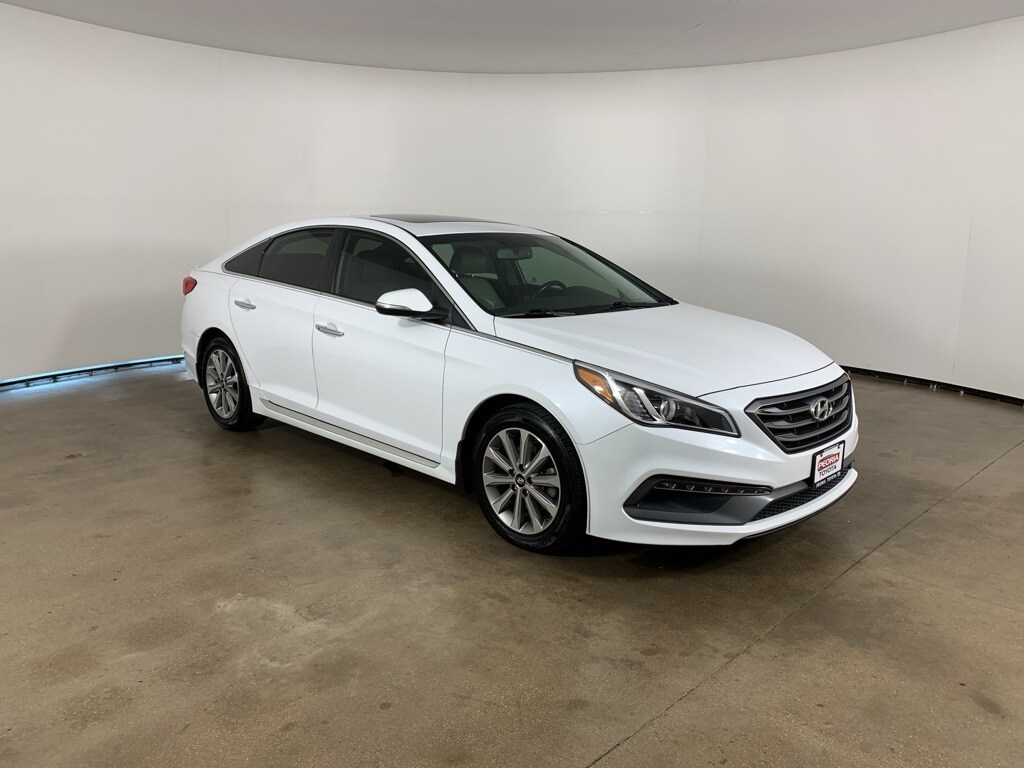 2017 Hyundai Sonata Limited photo 4