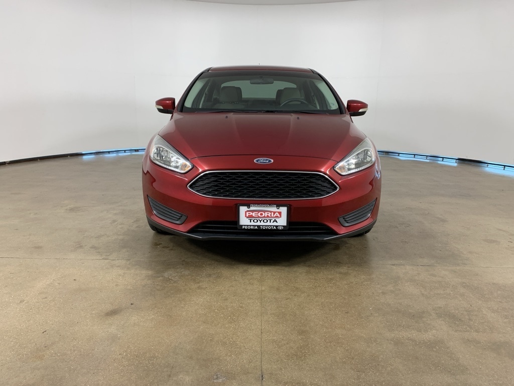Used 2016 Ford Focus SE with VIN 1FADP3F26GL394223 for sale in Peoria, IL