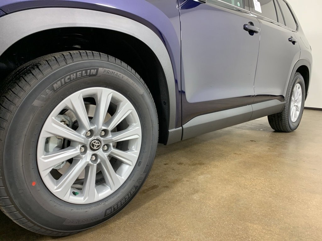 New 2026 Toyota Grand Highlander XLE XLE AWD