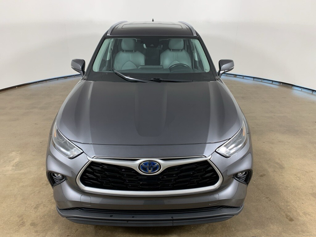 2021 Toyota Highlander Hybrid XLE photo 4