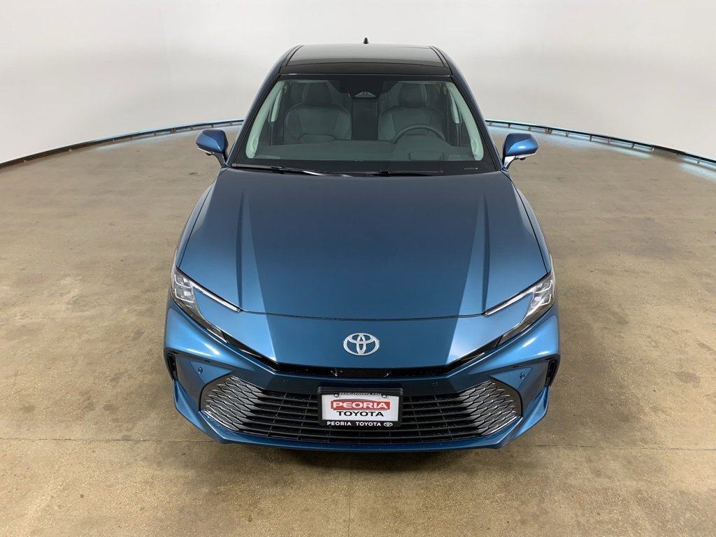 2026 Toyota Camry XLE photo 4