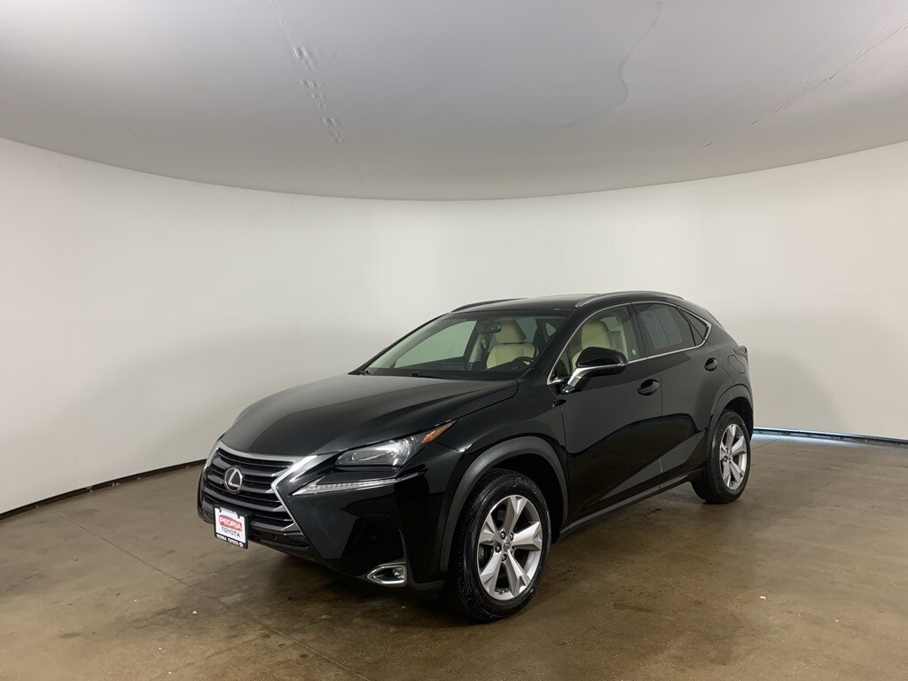 2017 Lexus NX 200 F SPORT photo 3