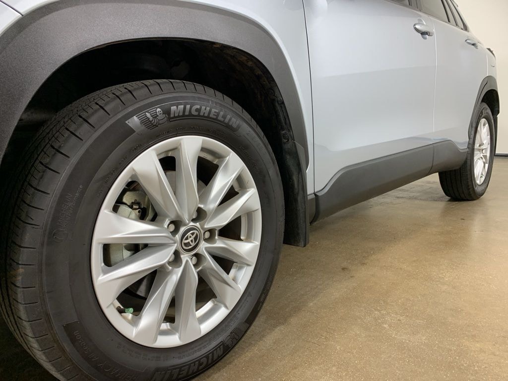 Used 2024 Toyota Corolla Cross LE SUV