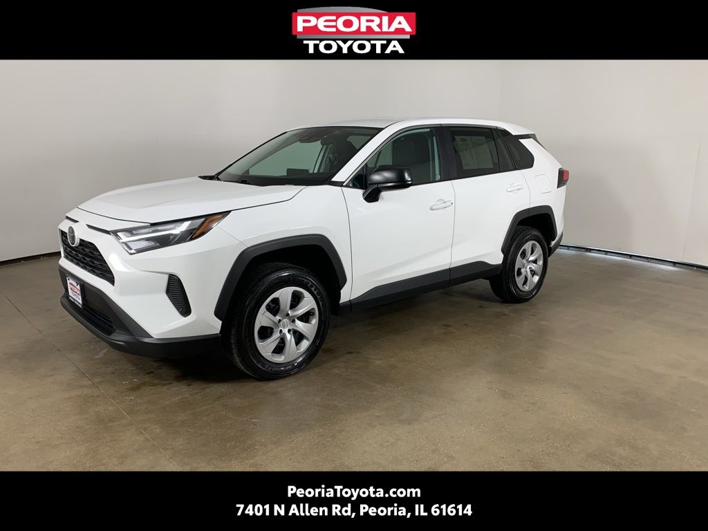 2024 Toyota RAV4 LE