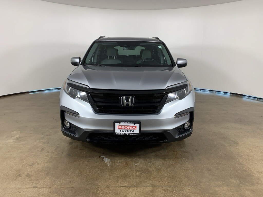 2021 Honda Pilot Special Edition photo 2