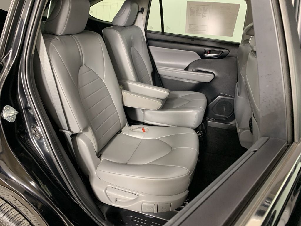 2023 Toyota Highlander XLE - Photo 40