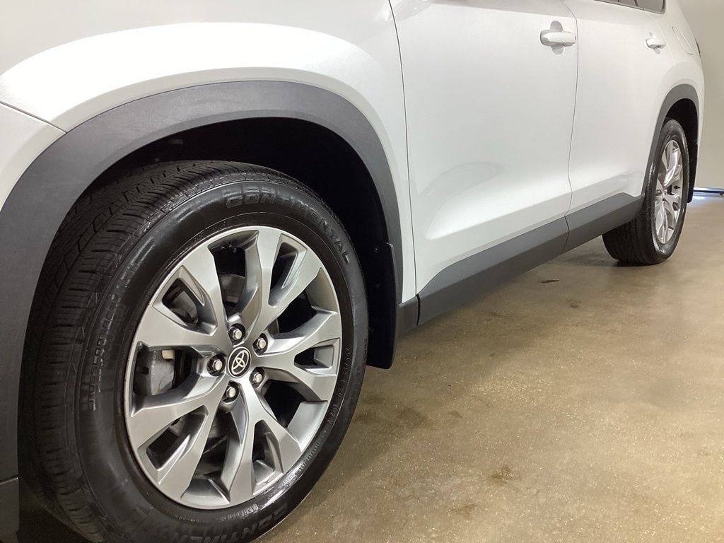 Used 2024 Toyota Grand Highlander Limited SUV