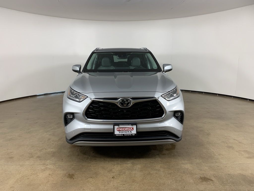 Used 2022 Toyota Highlander Platinum SUV