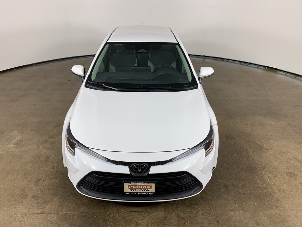2023 Toyota Corolla LE photo 4