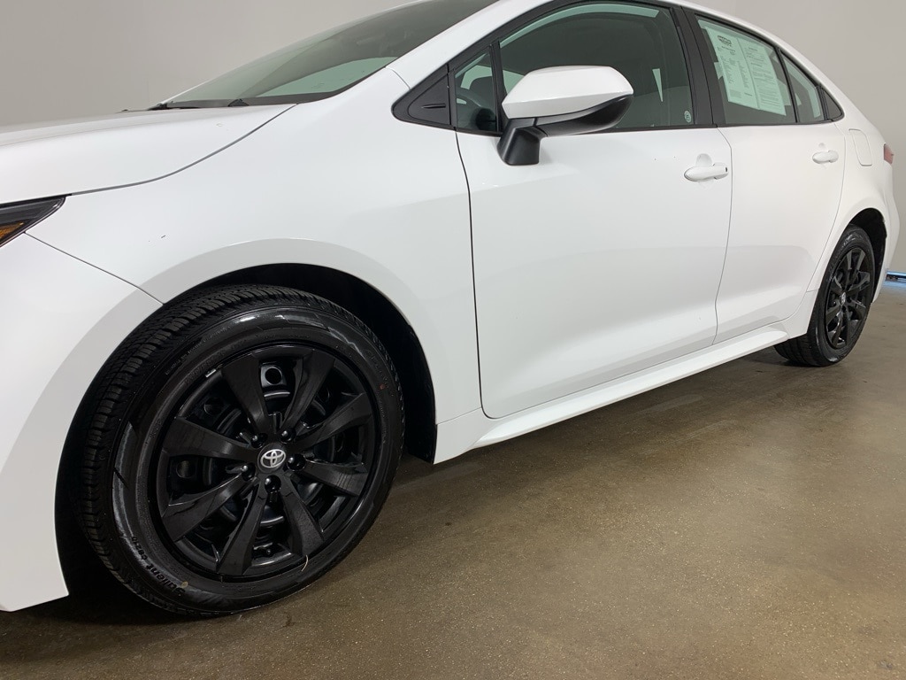 Used 2024 Toyota Corolla LE Sedan