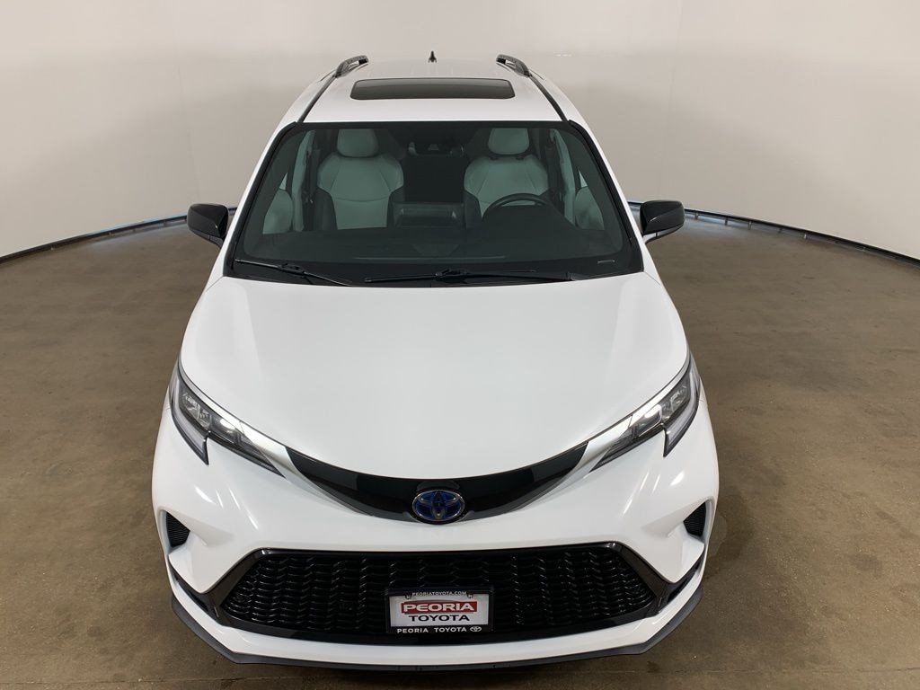 Used 2024 Toyota Sienna XSE Minivan/Van
