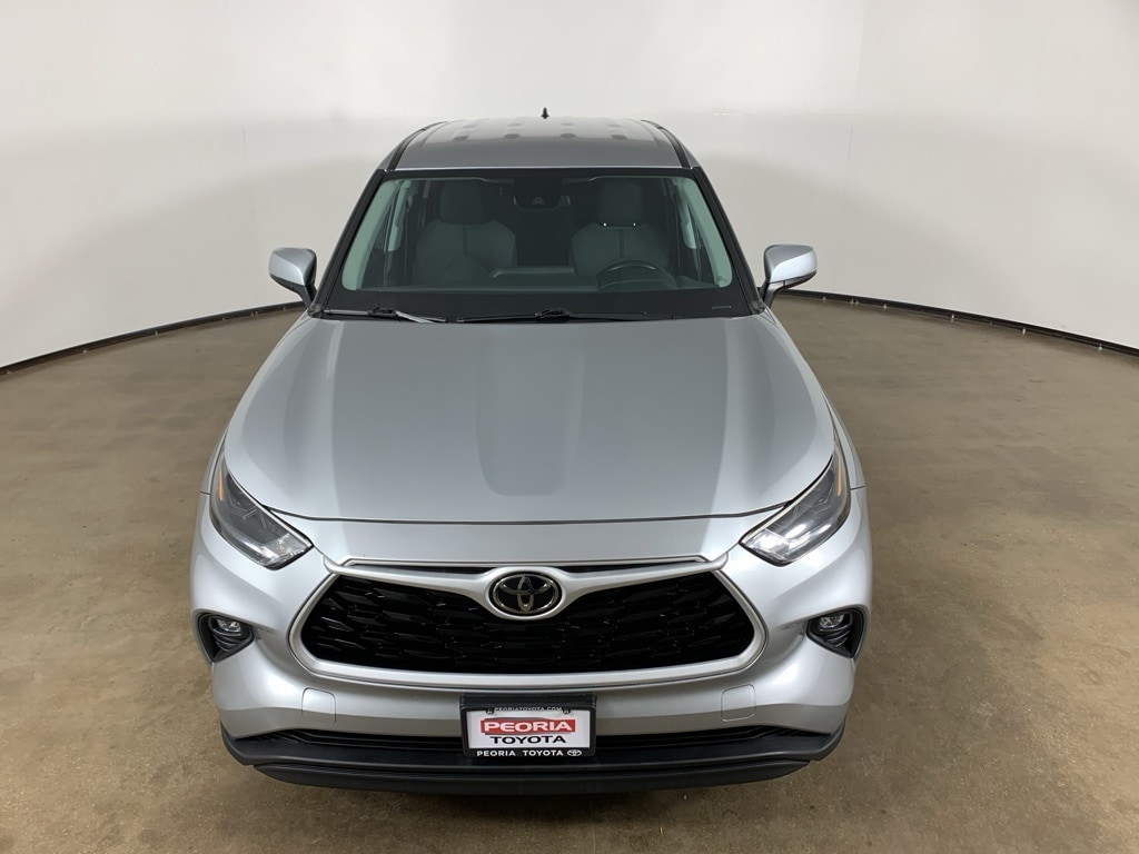 Used 2024 Toyota Highlander LE SUV