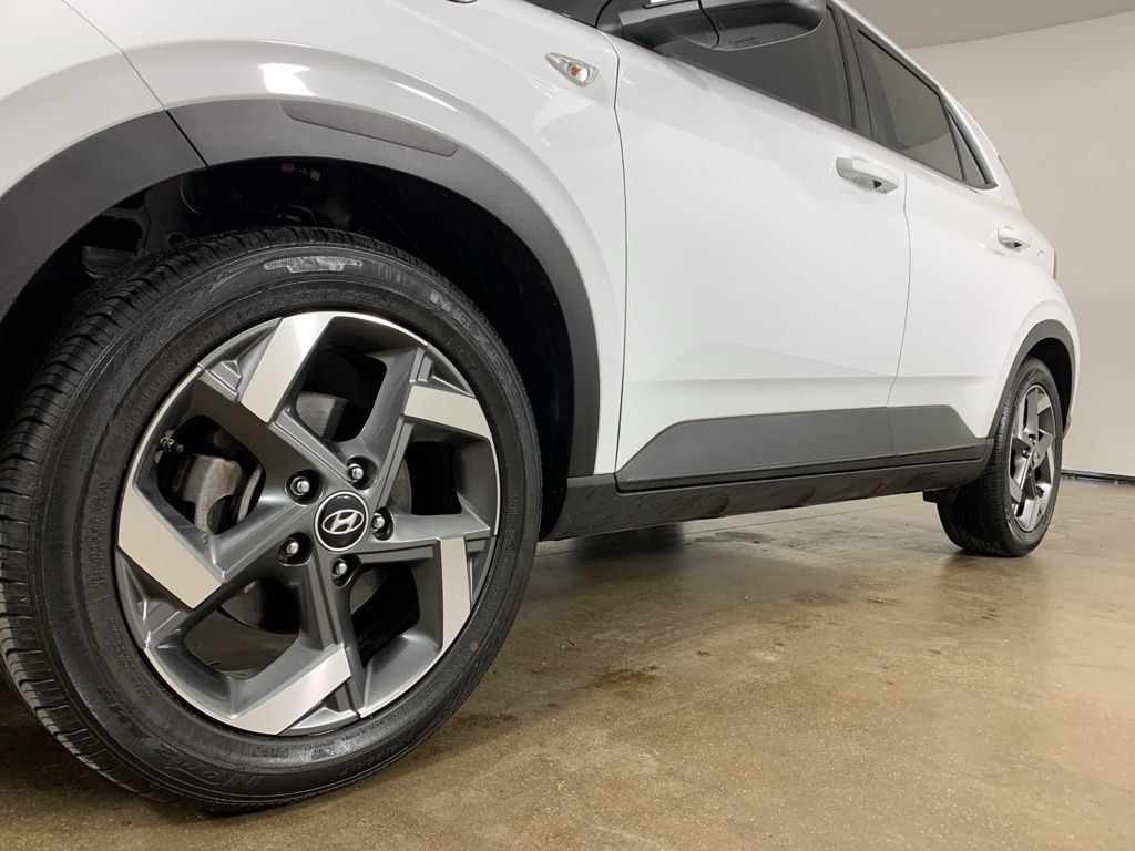 Used 2022 Hyundai Venue SEL SUV