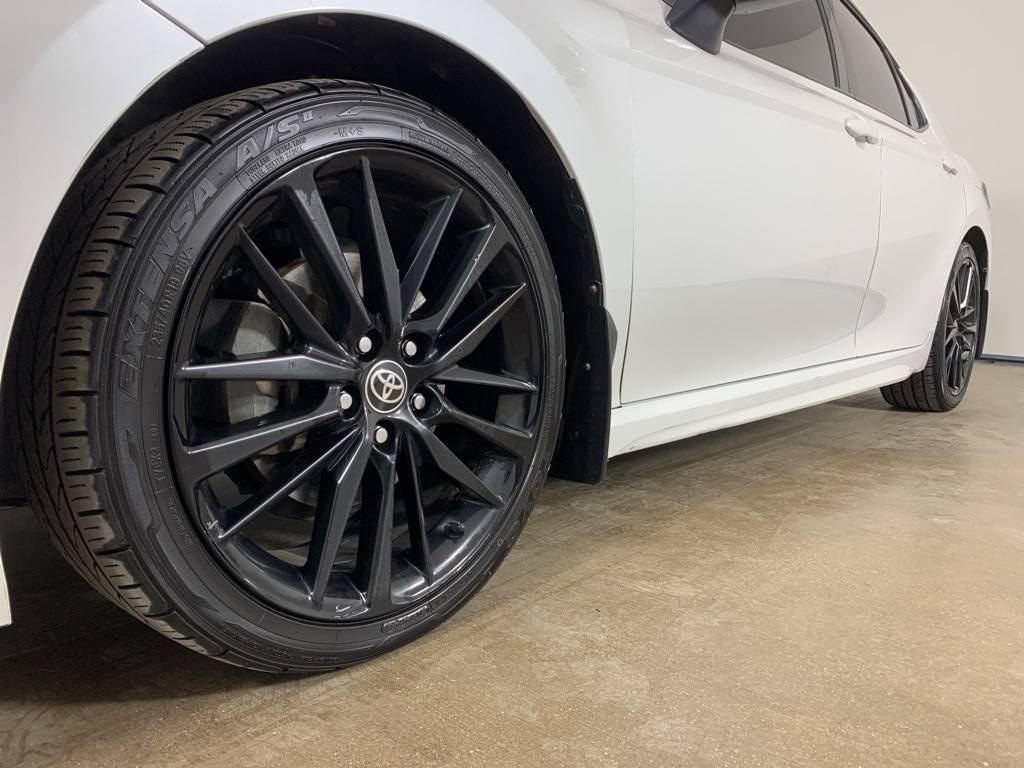 Used 2022 Toyota Camry Hybrid XSE Sedan